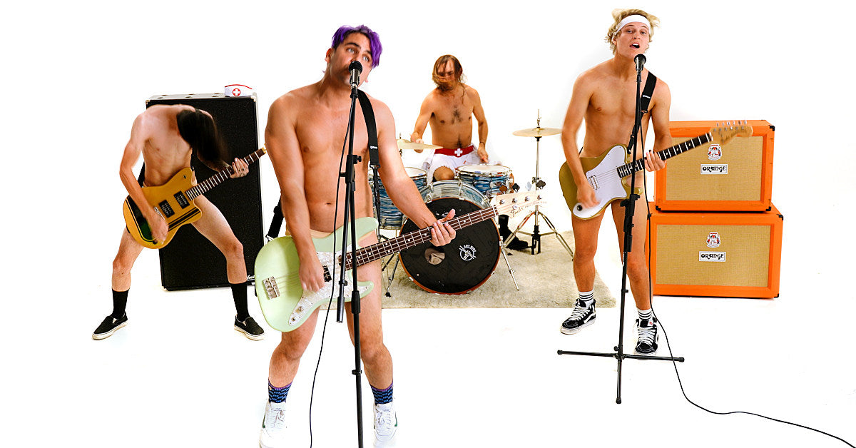 408 kellin quinn mark hoppus video
