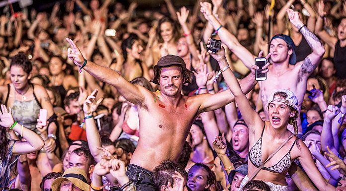 generic-crowd-image