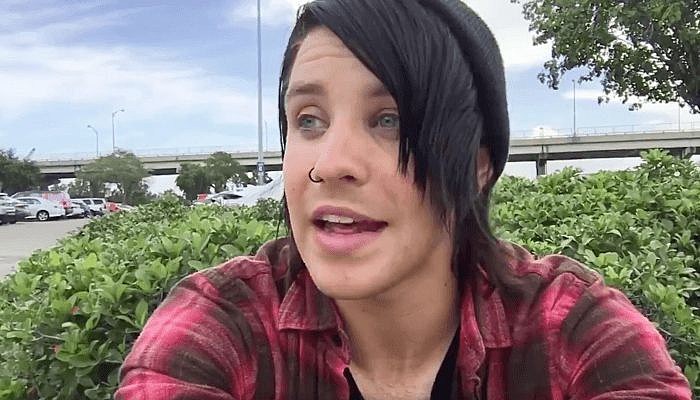 As It Is’ Patty Walters ends beef with Palaye Royale guitarist