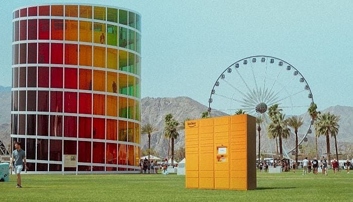 Coachella, Amazon Lockers