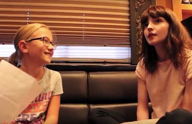 CHVRCHES_4th_grader
