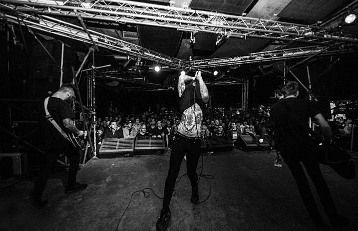 Crooks_UK_-_2015_717-463