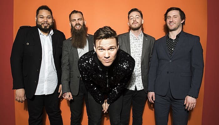 Dance Gavin Dance swanfest