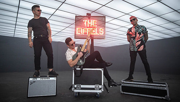 EIFFELS PREMIERE
