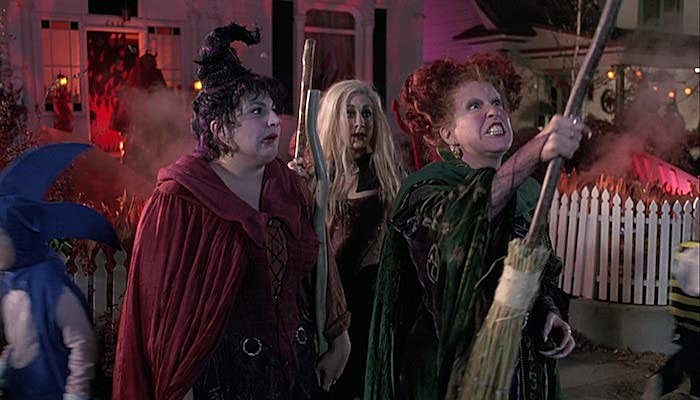 Hocus Pocus Sanderson Sisters Starbucks-min