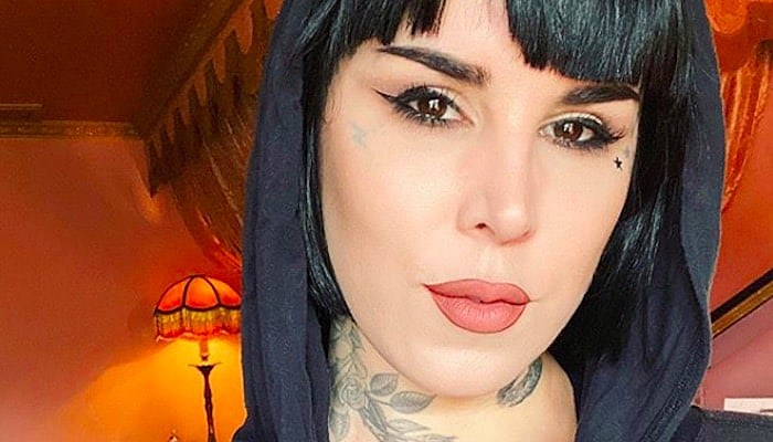 Kat Von D-min