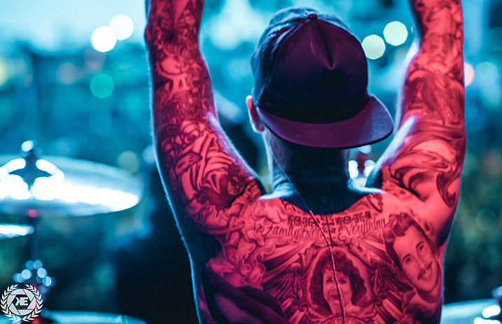 MUSINK_Goldfinger__header-20