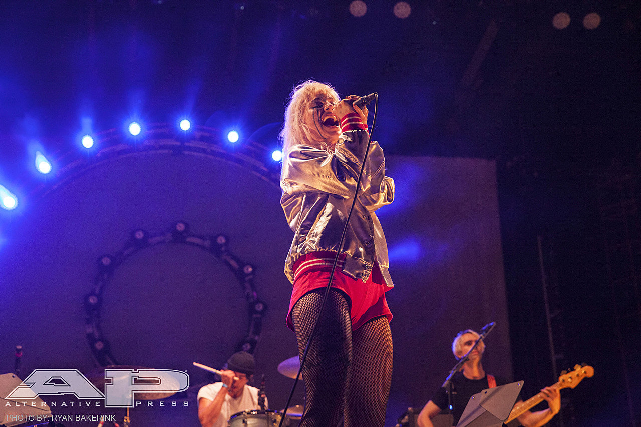 Paramore2