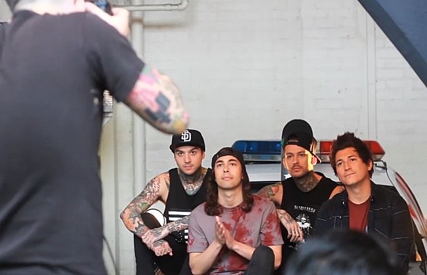 PierceTheVeil-AP321behindthescenes1