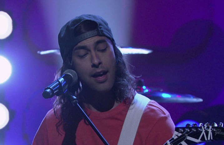 Pierce_The_Veil_on_Conan_717x463