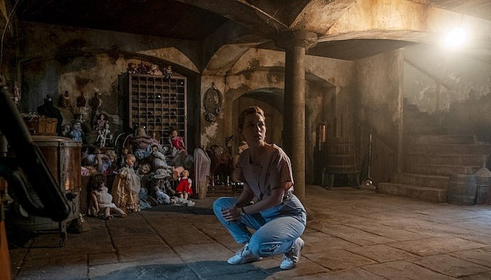 The Haunting of Bly Manor-min