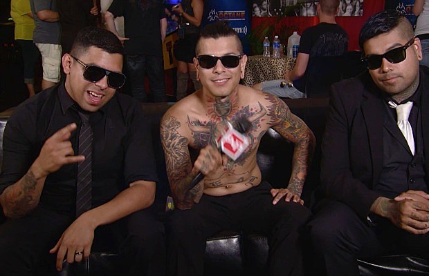 UponABurningBody-APTV2015