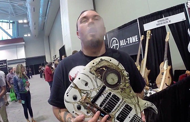 Vape_guitar_-_2015_620-400