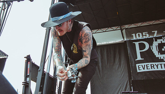 Yelawolf