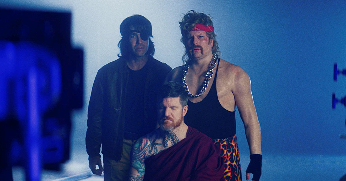 fall out boy "hold me like a grudge"
