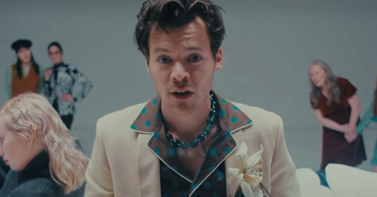 Harry styles late night talking