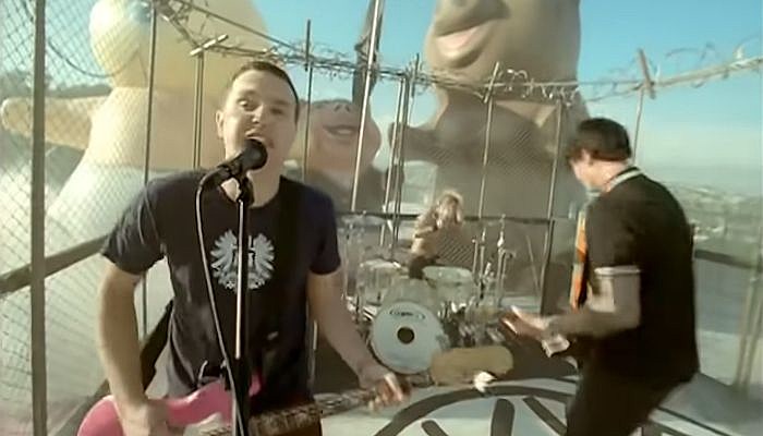 blink 182 feeling this