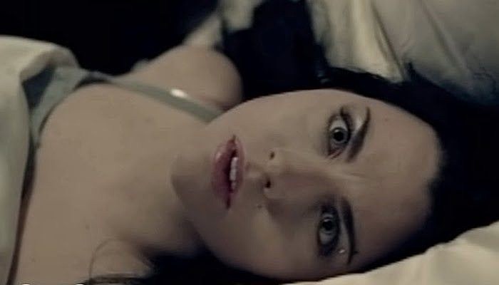 evanescence bring me to life video