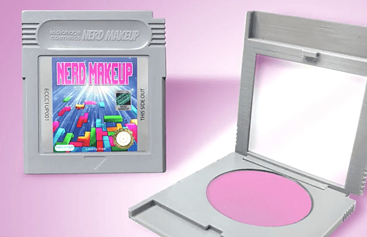 gameboy_makeup_palette