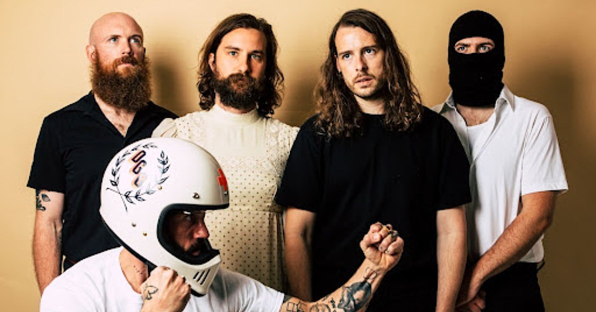 idles-crawl-the-late-show