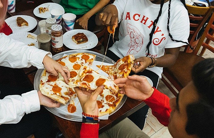 lil_yachty_pizzeria