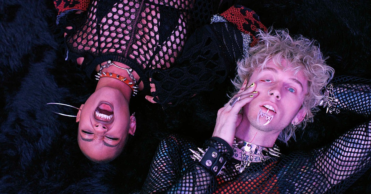 mgk-willow-emo-girl