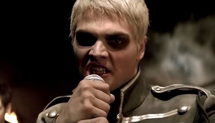my chemical romance famous last words gerard way