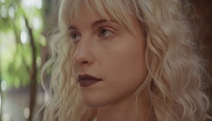 paramore hayley williams fake happy, petals for armor