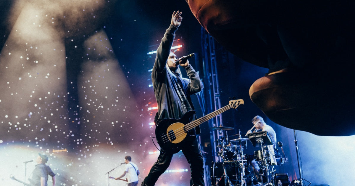 pete wentz bass