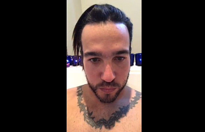 pete_wentz_bath_header