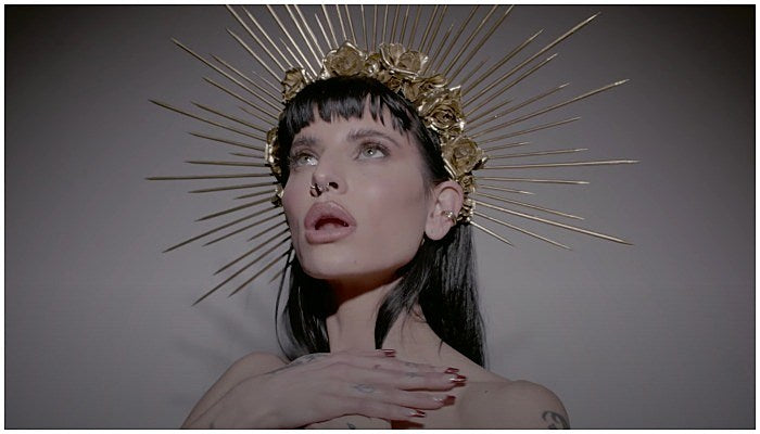 lilith czar new music video, lilith czar, juliet simms, king music video