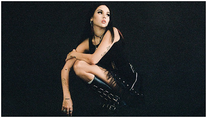 maggie lindemann, edward scissorhands