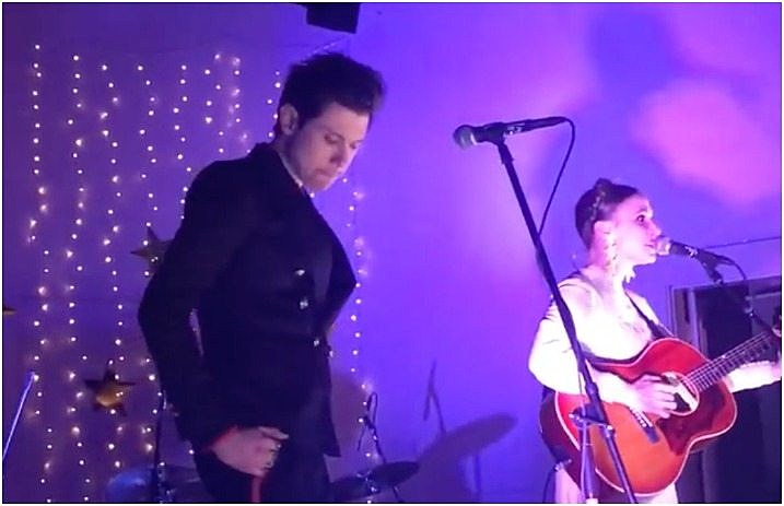 ryan_ross_prom_night_performance