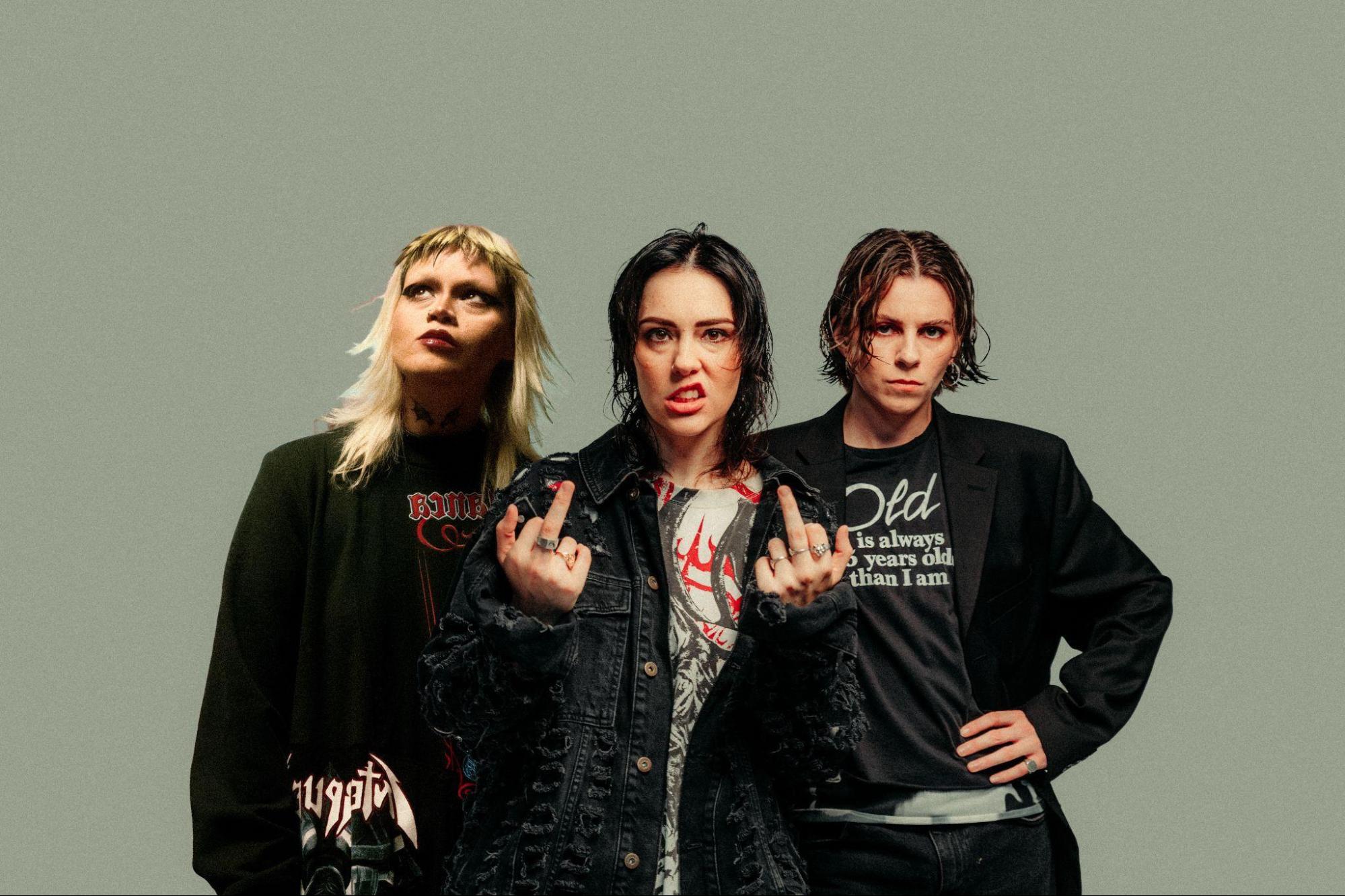stand-atlantic-girls