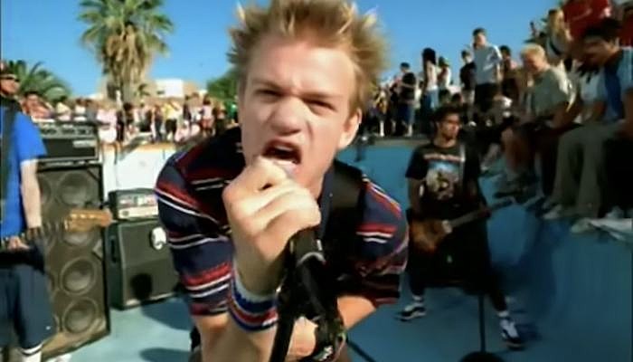 sum 41 in too deep video
