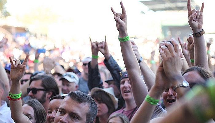 sxsw crowd 2013 music industry