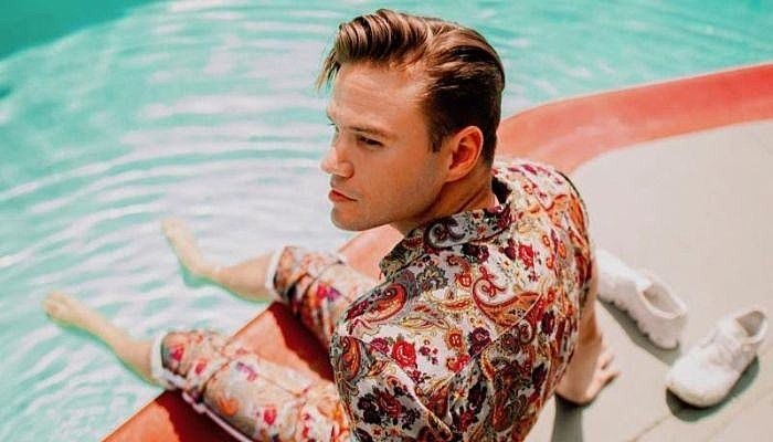 Tilian Pearson of Dance Gavin Dance promo 2019