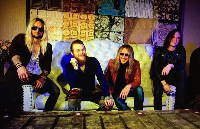 we_are_harlot_2018