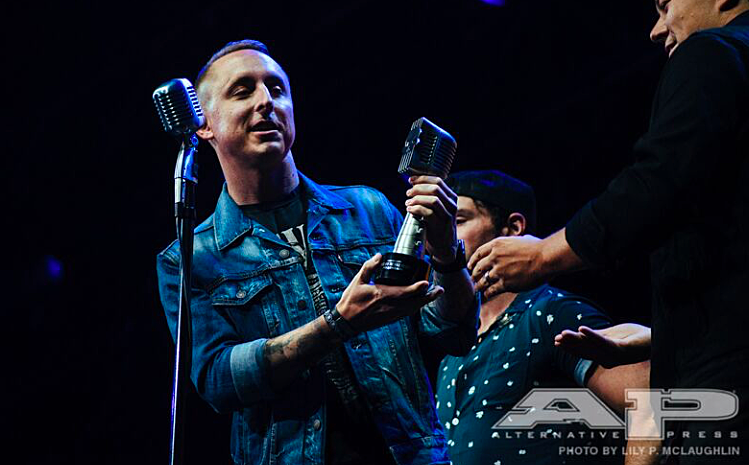 yellowcard_2016_apmas