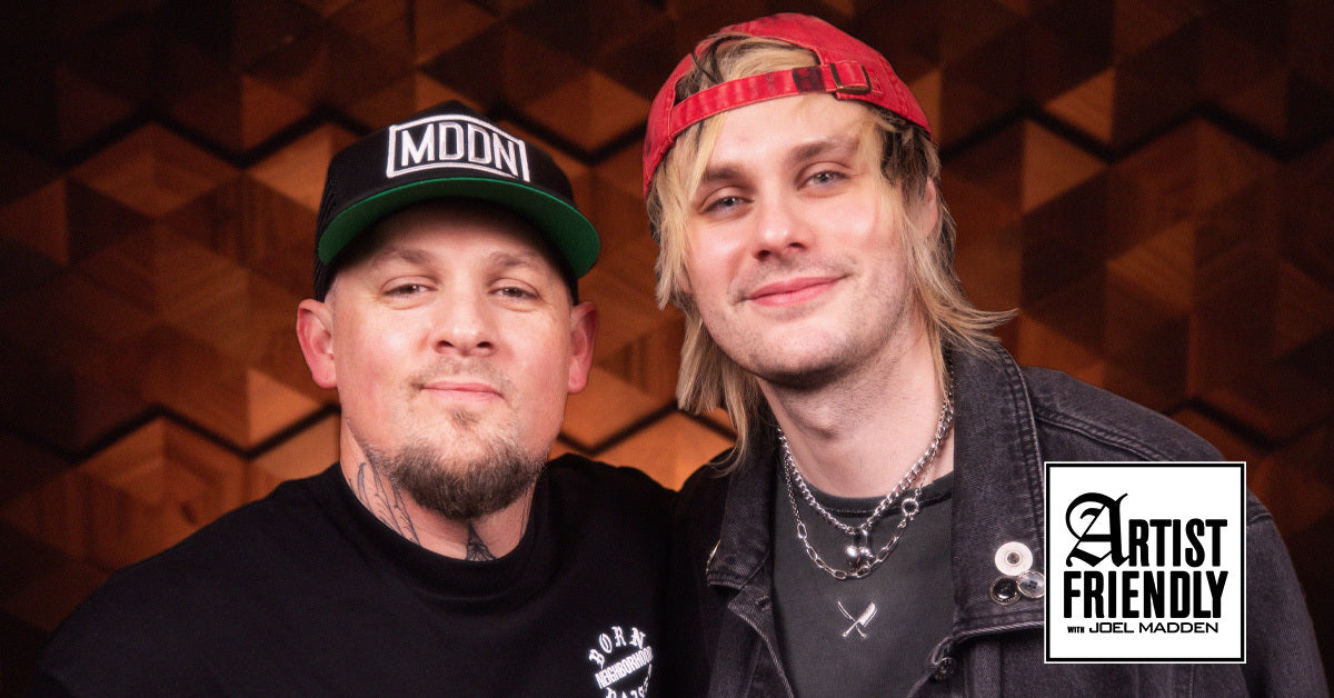 michael clifford 5 seconds of summer artist friendly