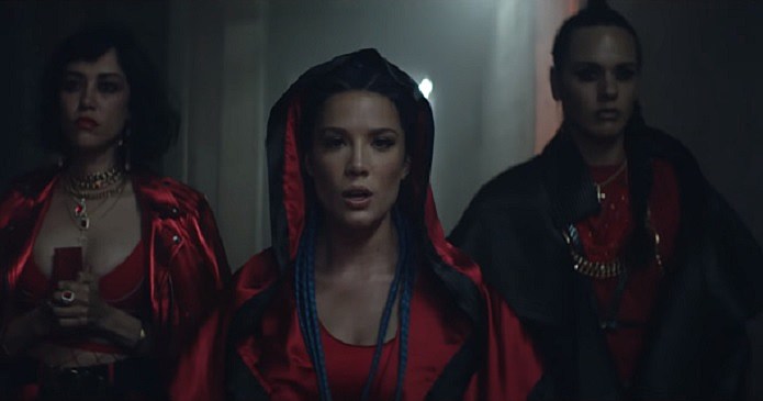 Halsey in "Strangers" music video