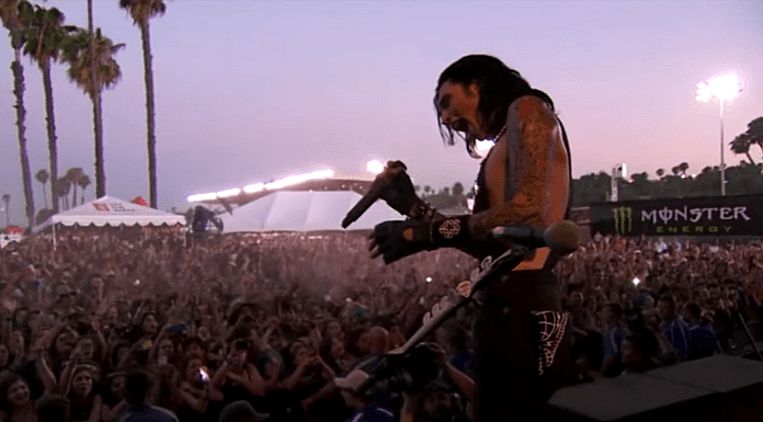 Andy Biersack on Warped: “Other festivals don’t have the cultural significance”