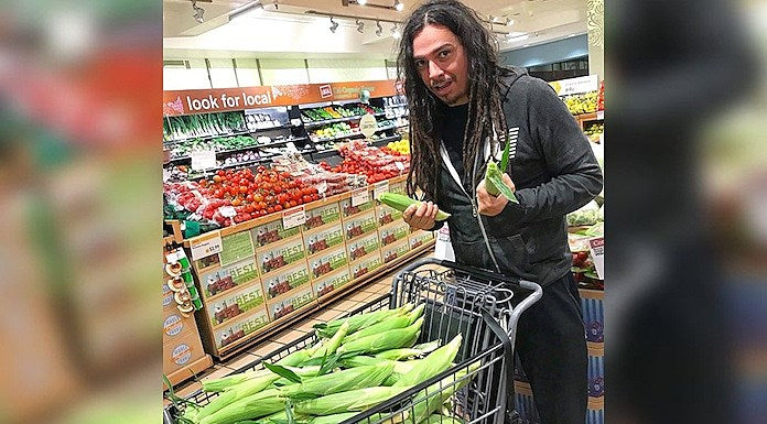 Korn guitarist Munky
