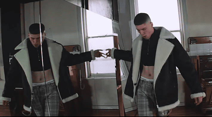 Trophy Eyes frontman John Floreani knew he looked “cute af” despite the negative commenters.