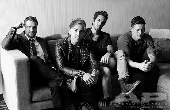 ATl-10-11-Insert-AdamElmakias-min