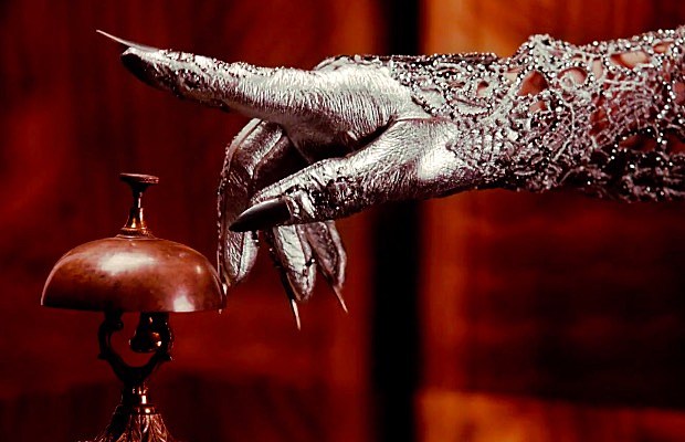 American_Horror_Story_-_Hotel_620-400