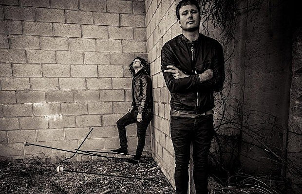 Angels_And_Airwaves_-_2015