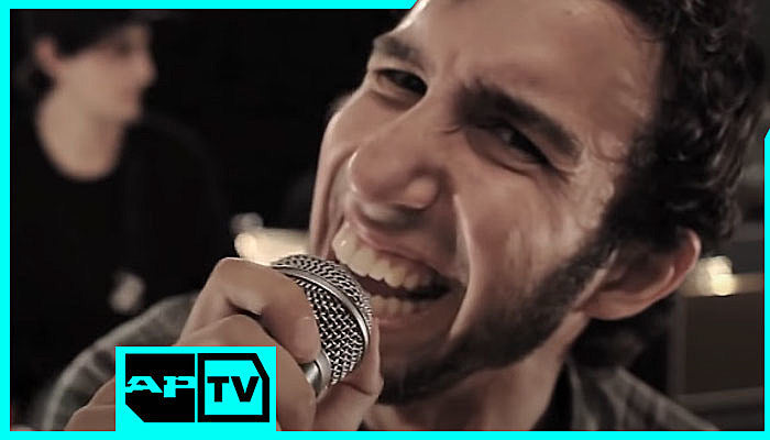 BANDS WHO SHOULDN’T BREAK UP