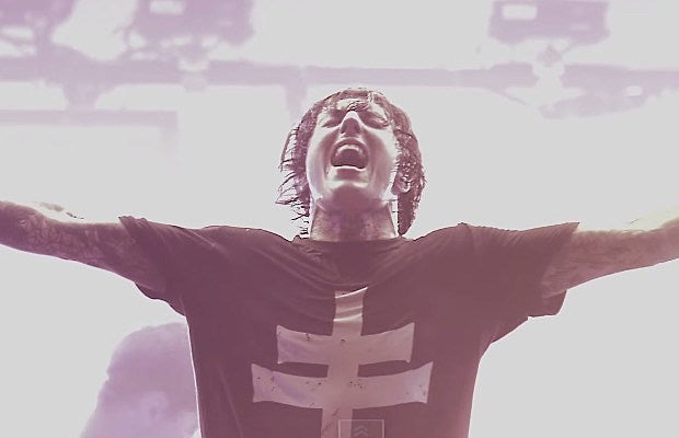 Bring_Me_The_Horizon_-_Drown_live