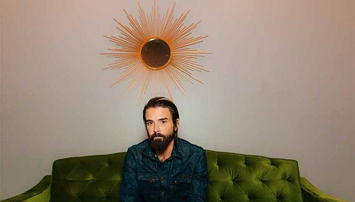 Dashboard Confessional